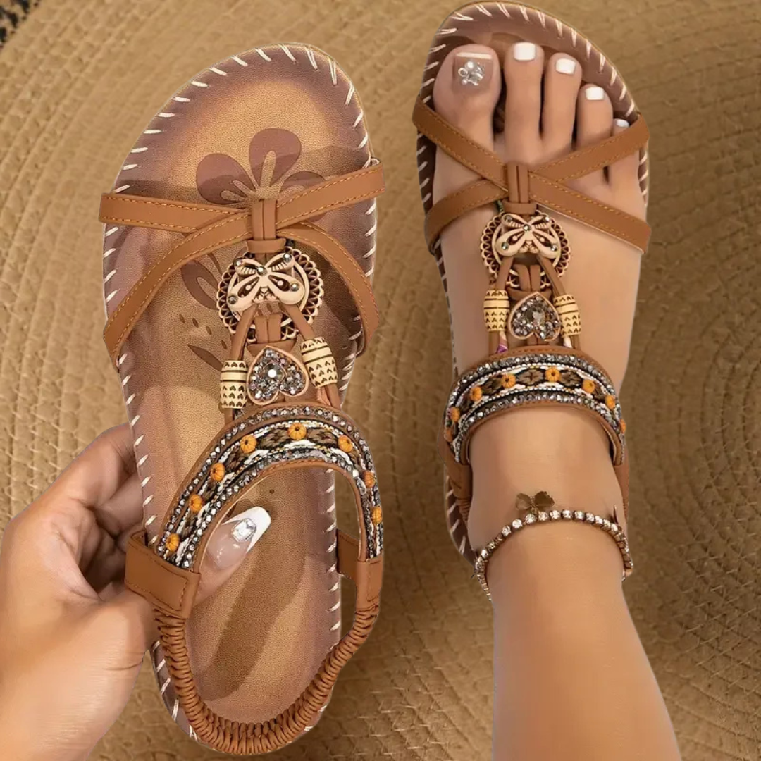 Nadia | Sandali in stile Ibiza che uniscono comfort ed eleganza.