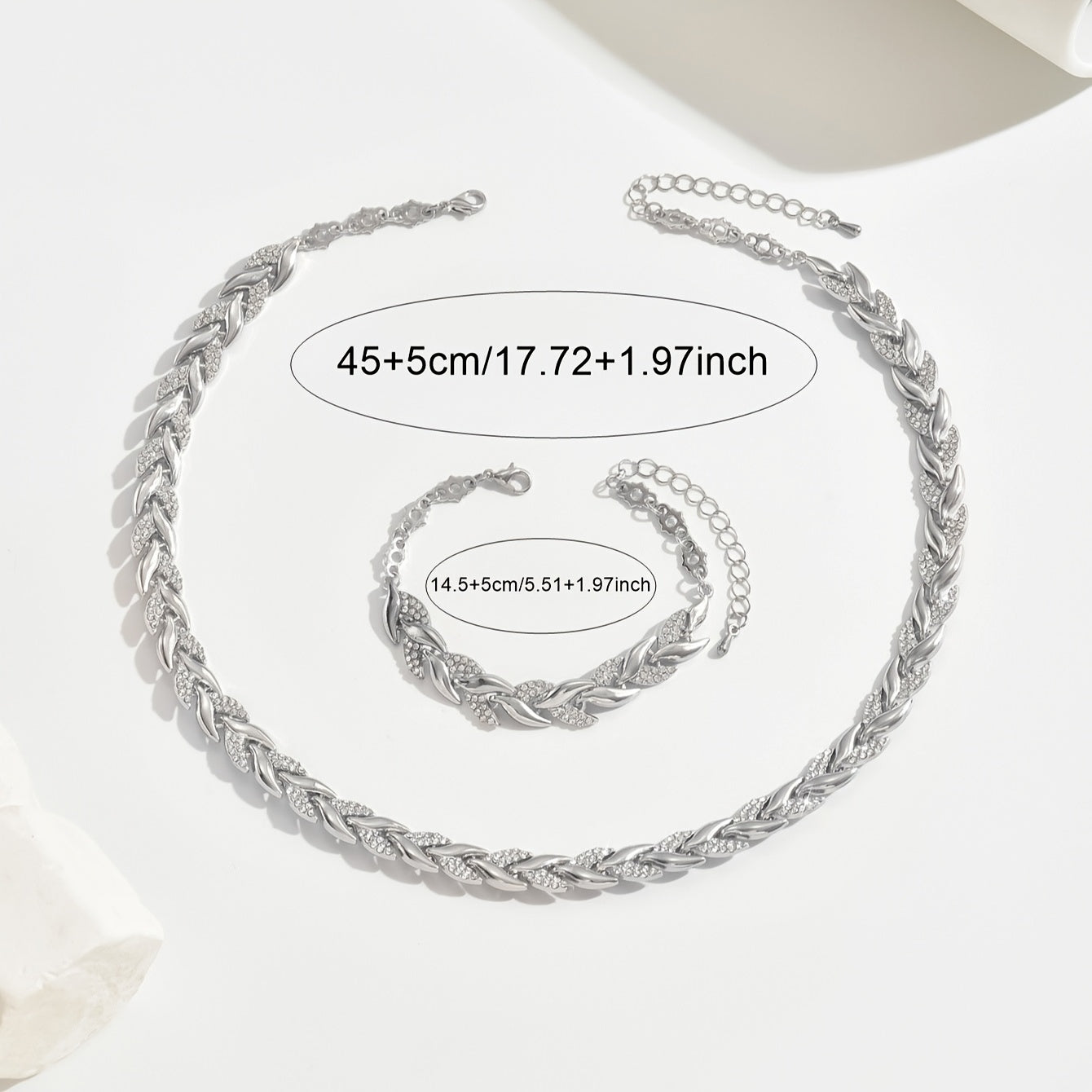 Set Collana e Bracciale a Spina di Pesce