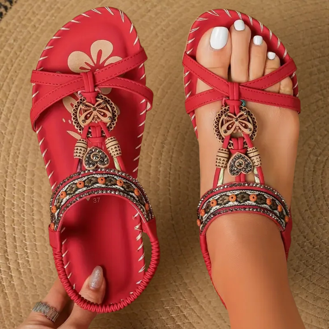 Nadia | Sandali in stile Ibiza che uniscono comfort ed eleganza.