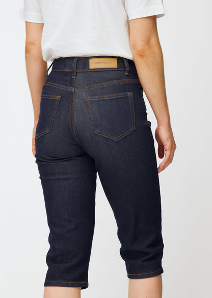 Ingrid – Donkerblauwe Caprijeans met Rechte Pasvorm
