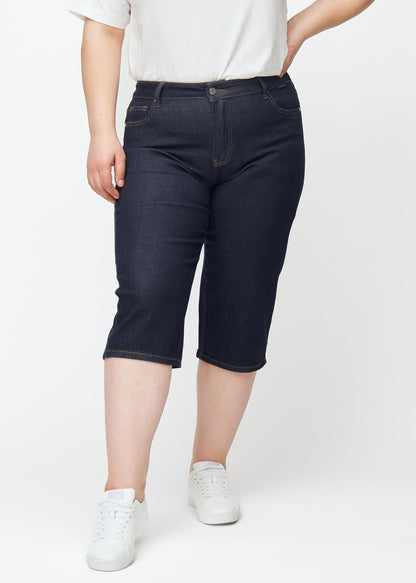 Ingrid – Donkerblauwe Caprijeans met Rechte Pasvorm