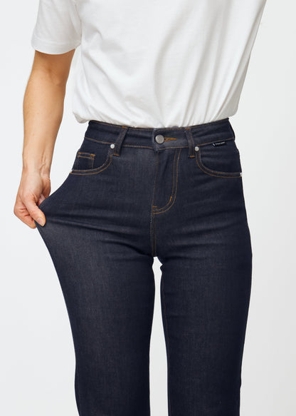 Veerle – Donkerblauwe Stretchjeans met Hoge Taille en Rechte Pijpen