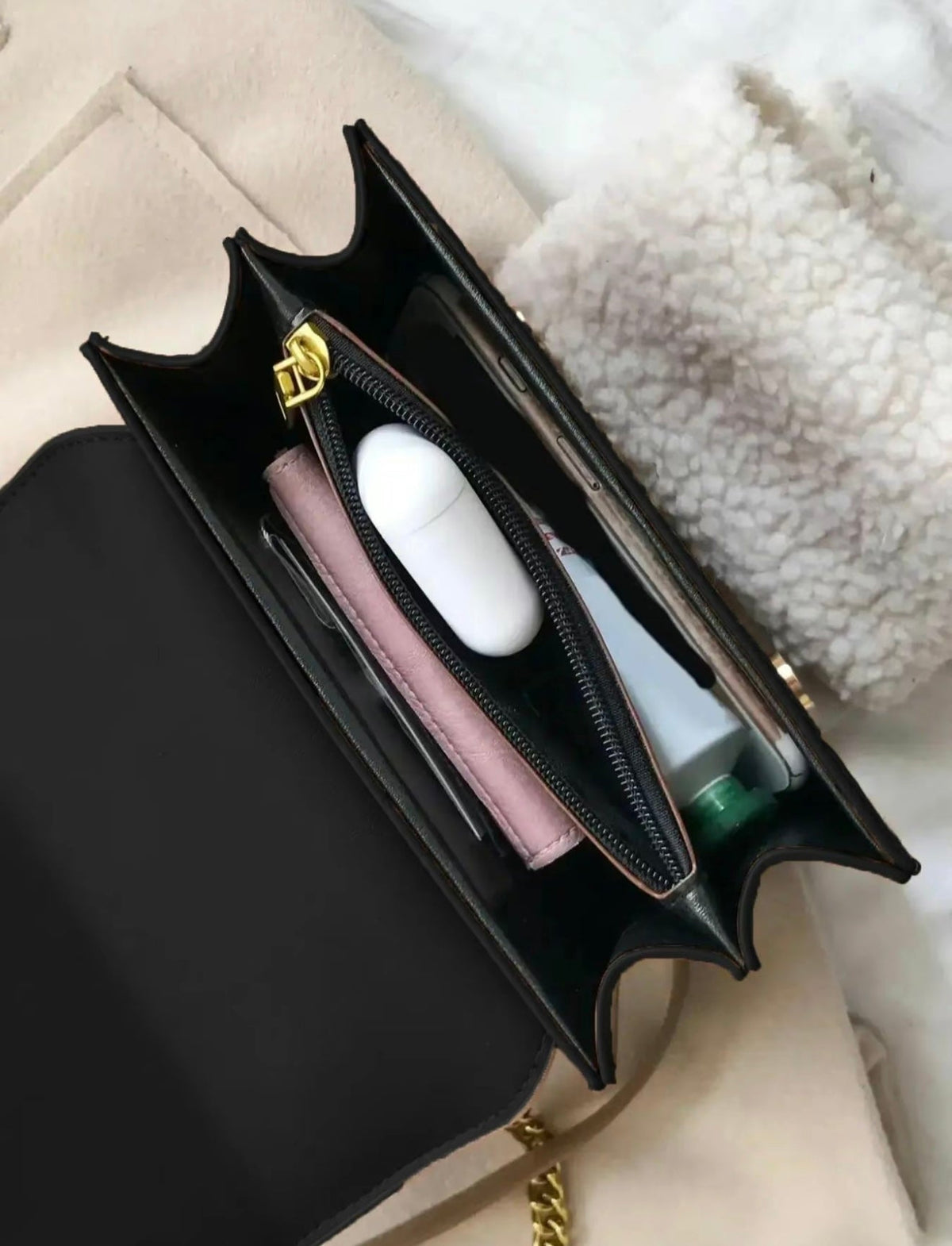 Éloria Paris | Luxe handtas met kettingriem
