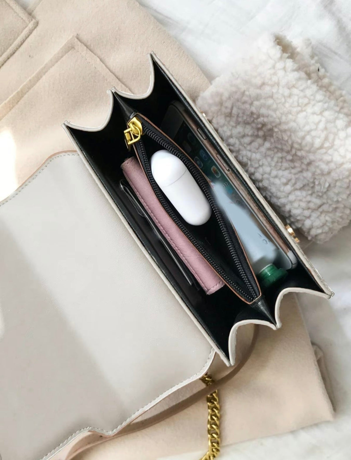 Éloria Paris | Luxe handtas met kettingriem
