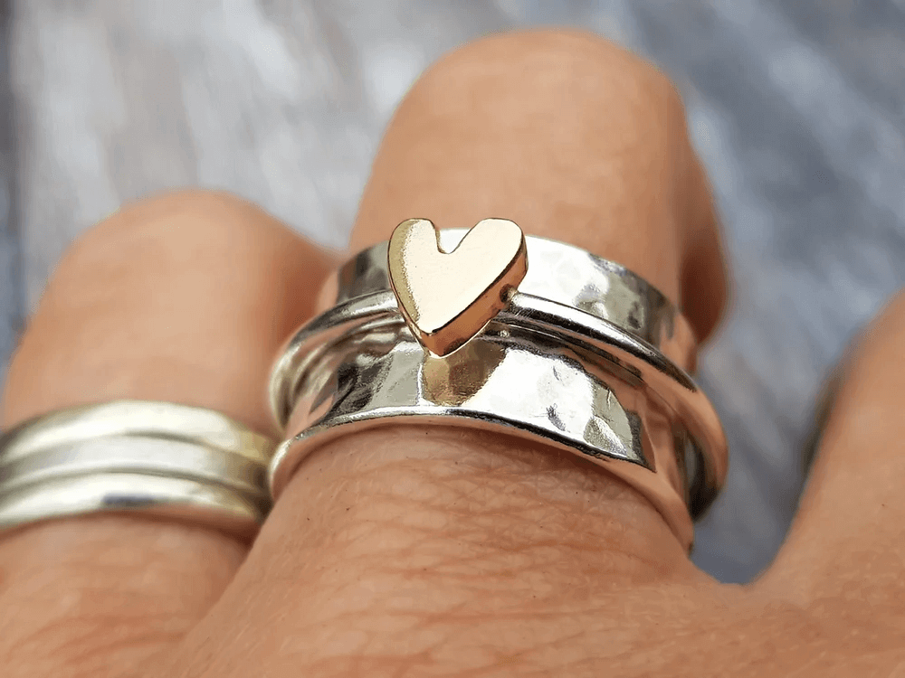 Anello Bicolore con Cuore Dorato