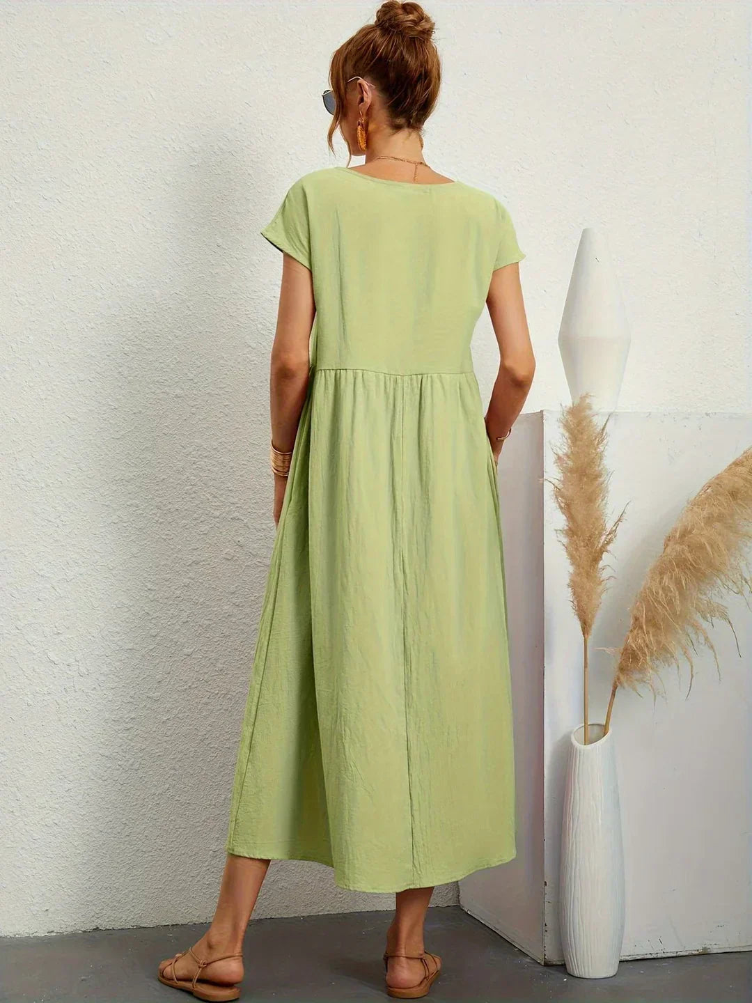 Gabrielle™ — Abito midi fluido ed elegante