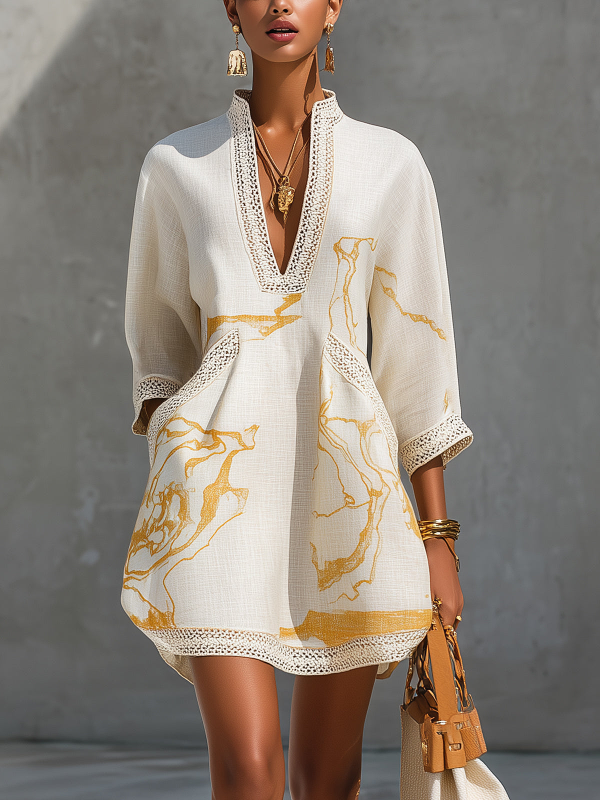 Ivoire | Mini-jurk van viscose met ivoor-gouden print