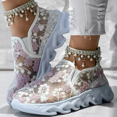 Caro | Sneakers Donna Eleganti con Dettagli Floreali