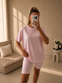 Rosa tenue